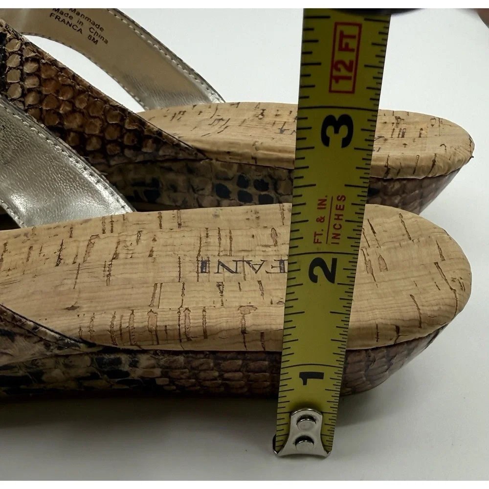 Alfani Women's Franca Tan & Gold Thong Wedge Heel‎ Sandals Shoes Size 8M Box